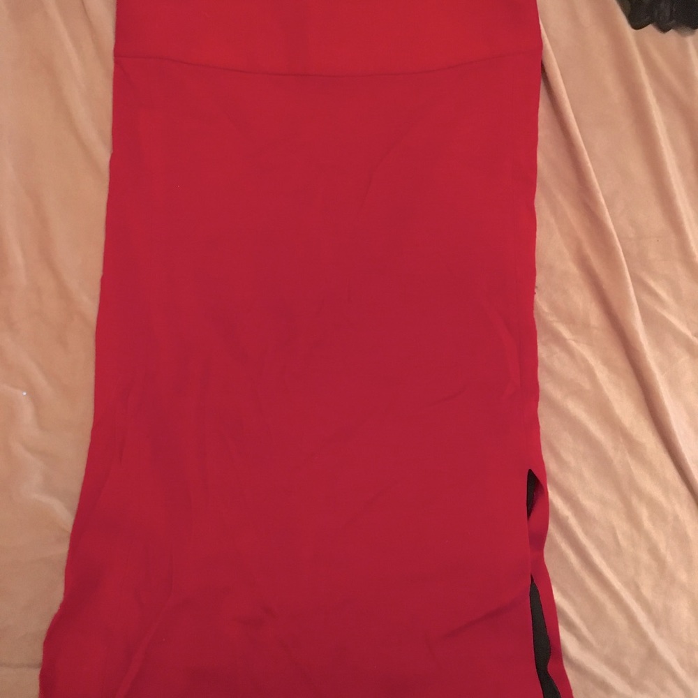 Alice + Olivia cherry 🍒 red wool skirt size small 4.